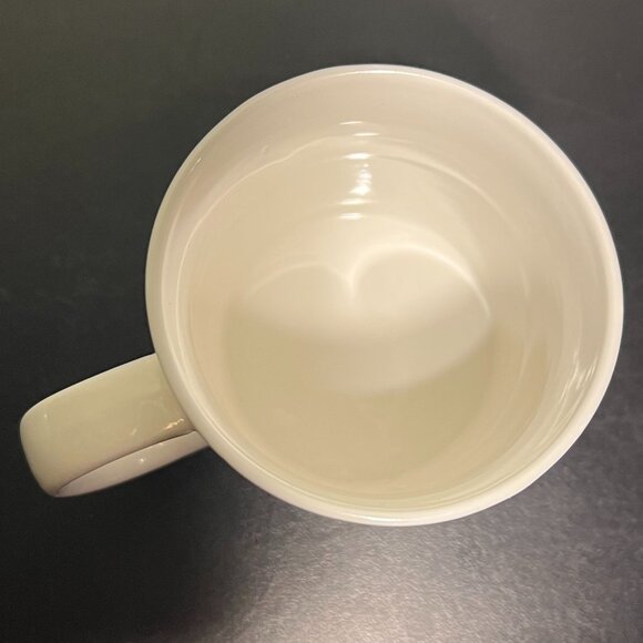 Vintage Sanrio HELLO KITTY Ceramic Mug with Love Letters, Mailbox and Hearts - Picture 7 of 8